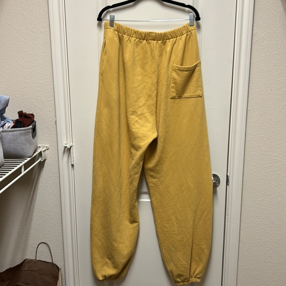 Boys Lie An Angry Cupid Sweatpants - Picture 6 of 6